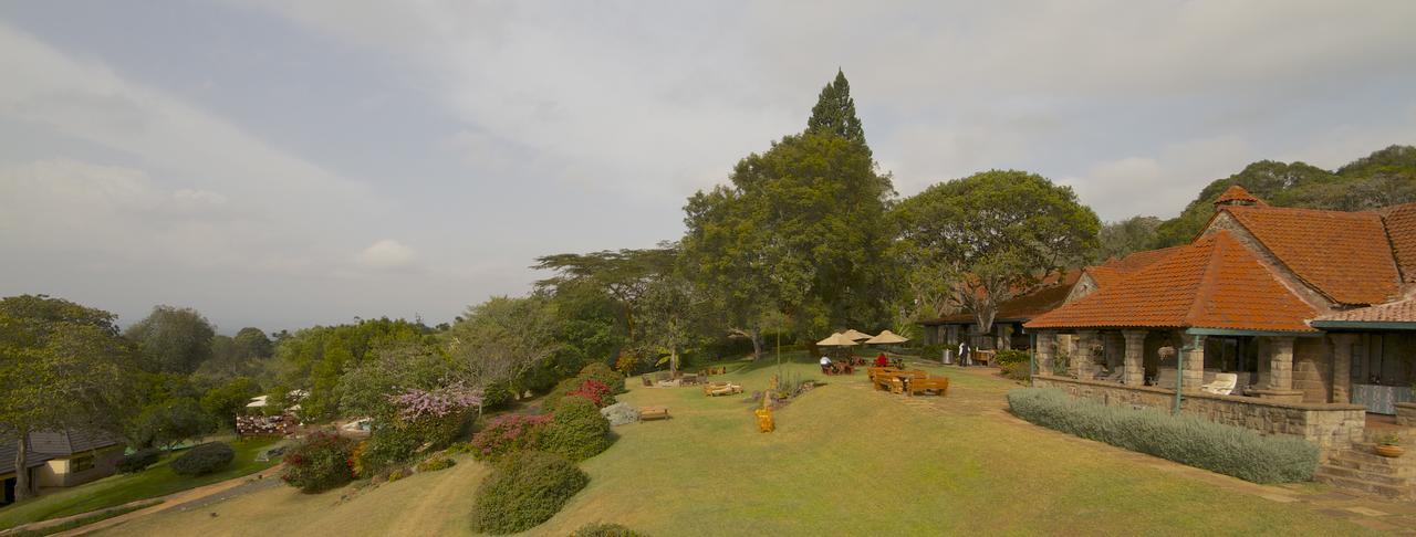 อเบอร์ดาเร คันทรี คลับ Hotel Mweiga ภายนอก รูปภาพ