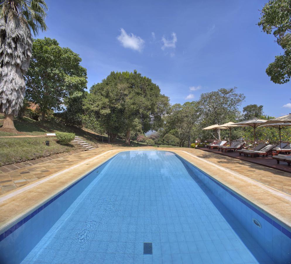 อเบอร์ดาเร คันทรี คลับ Hotel Mweiga ภายนอก รูปภาพ